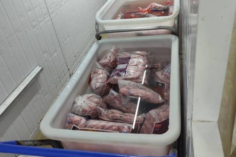 PATO BRANCO – Vigilância Sanitária apreende grande quantidade de alimentos irregulares em supermercado