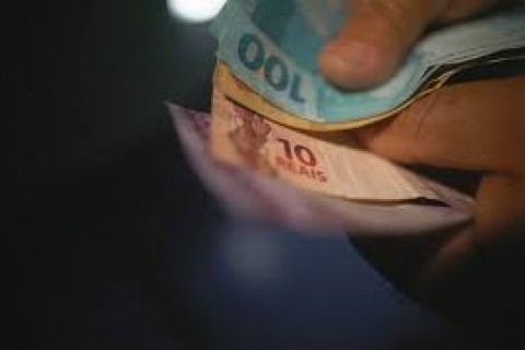 Homem usa dados falsos para sacar FGTS de vítima no Paraná e desencadeia operação da PF
