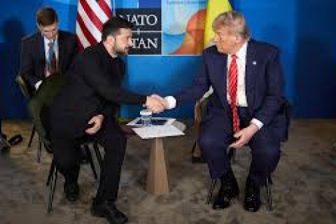 Zelensky diz negociar mega-acordo sobre compra de drones e armas com Trump