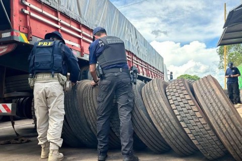 PRF descobre esquema de contrabando de pneus em borracharia de Cascavel