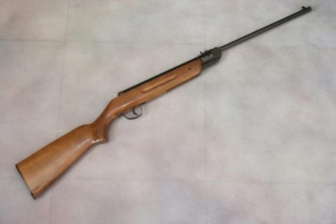 Carabina de pressão é apreendida após denúncia de disparos na zona rural de Dionísio Cerqueira