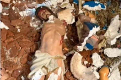 Igreja Matriz de Encantado sofre danos e caso é investigado